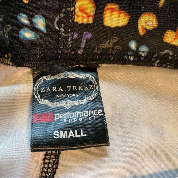 Zara Terez Emoji Capris Leggings, Size Small - Picture 7 of 10